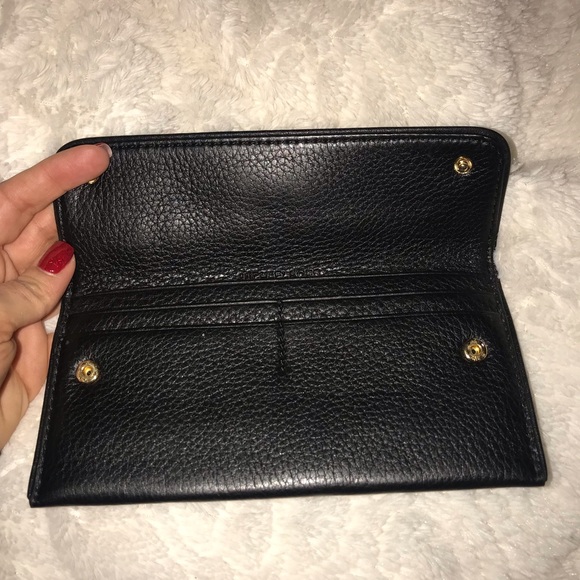 Michael Kors wallet - Picture 3 of 4